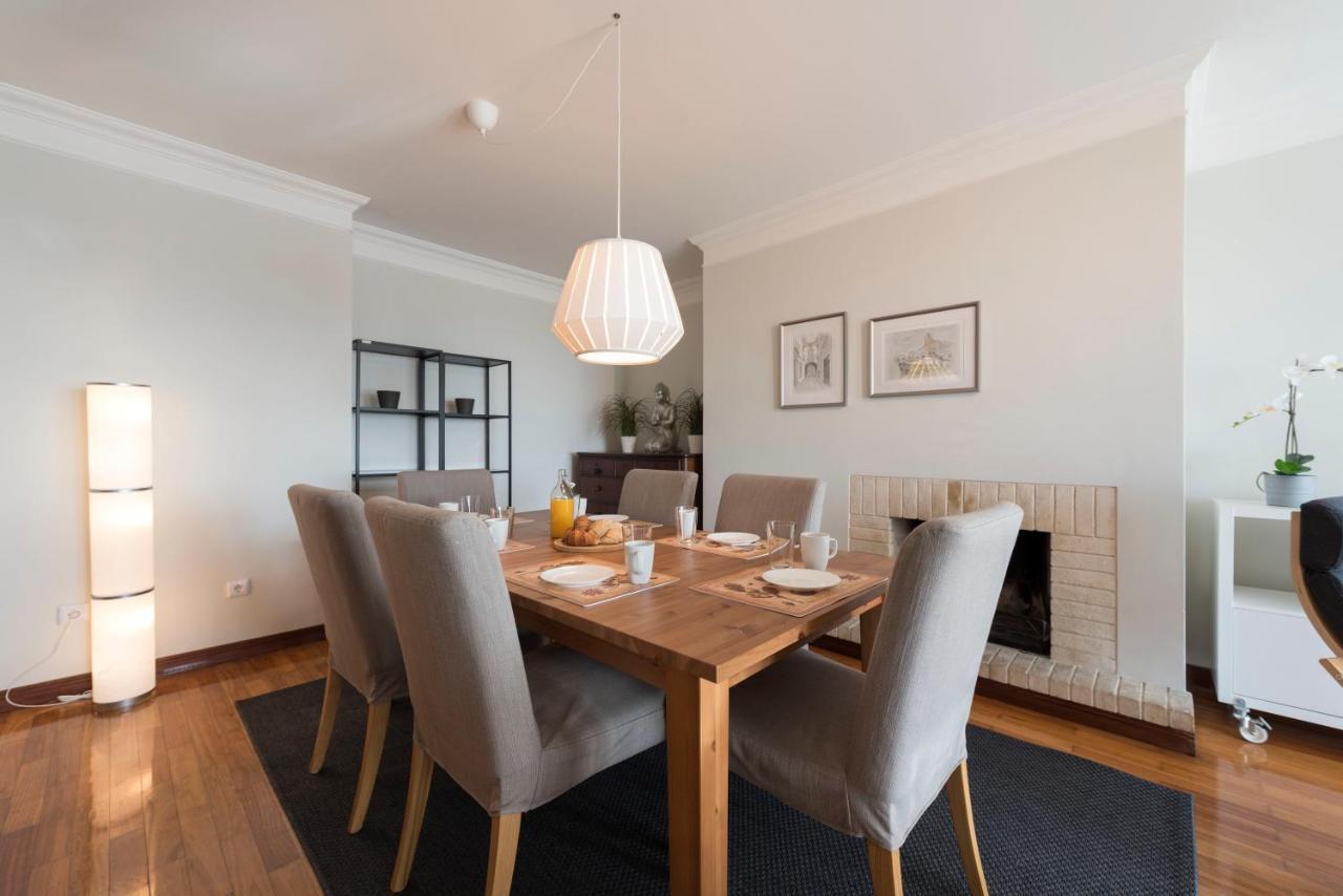 Lovelystay - Charming 3Br Flat W/ Free Parking In Devesas Βίλα Νόβα ντε Γκάια Εξωτερικό φωτογραφία