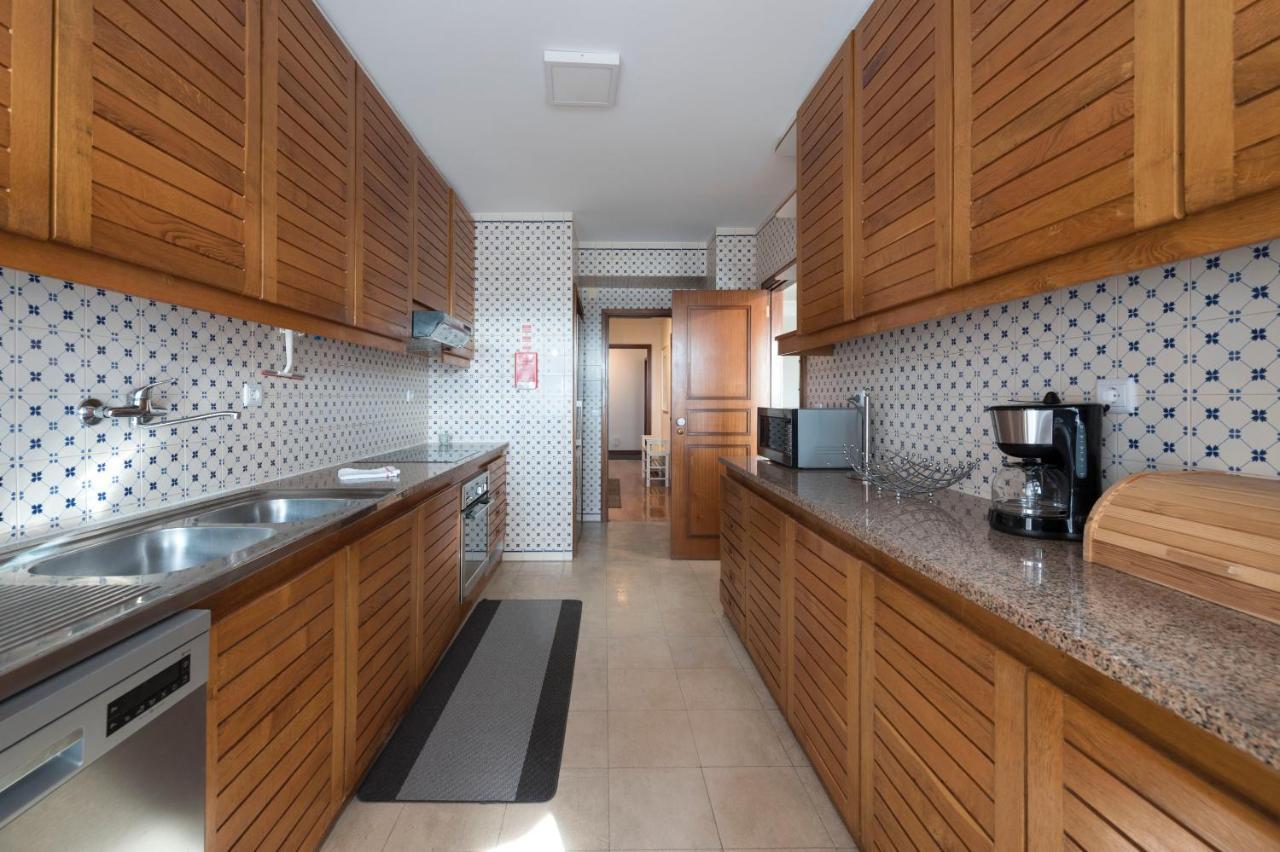 Lovelystay - Charming 3Br Flat W/ Free Parking In Devesas Βίλα Νόβα ντε Γκάια Εξωτερικό φωτογραφία